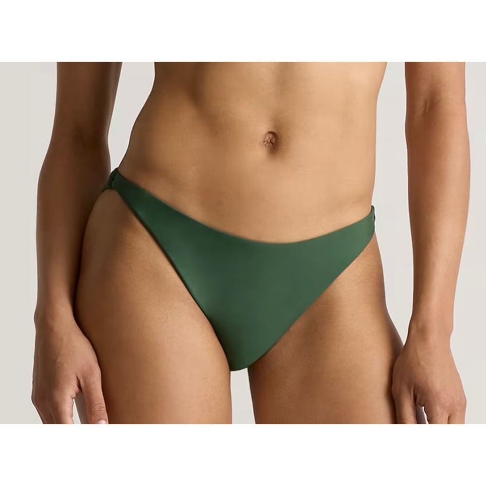 NWT Quince Womens Italian Low Rise Bikini Bottoms Medium Sustainable Palm Green